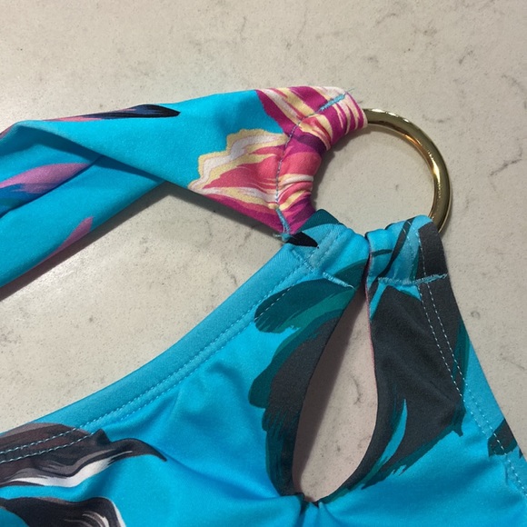 NWT Gibson Latimer Aqua and Orange tropical one shoulder bikini Top size XL - Picture 2 of 6